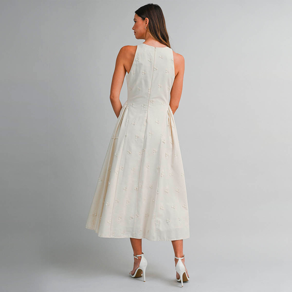 Vestido Hueso con Detalles