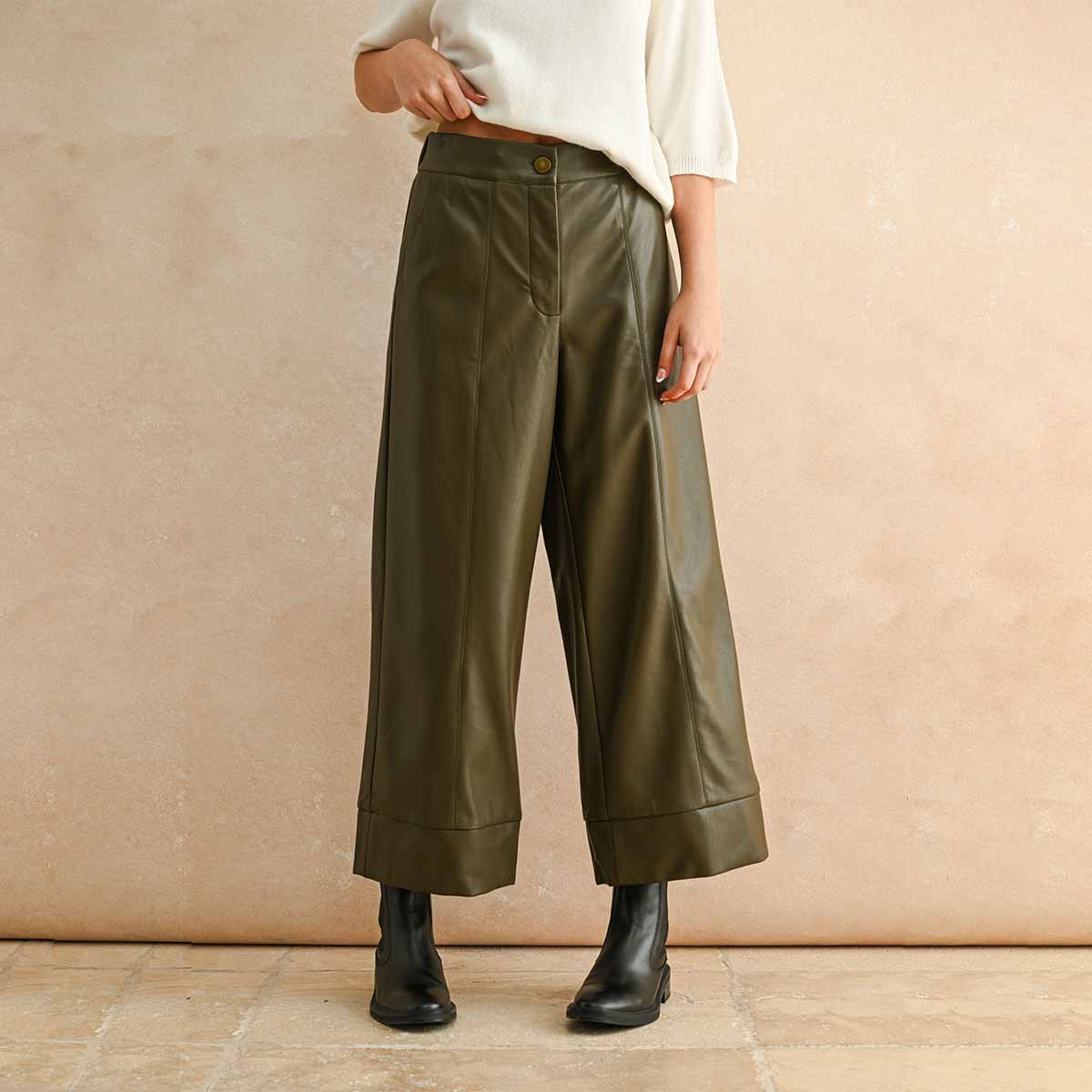 Pantalon Olivo de Vinipiel
