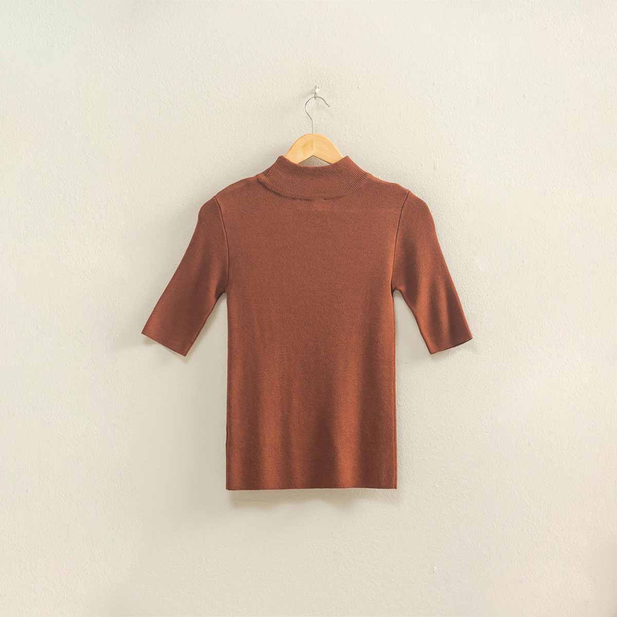 Blusa Cafe Cuello Alto