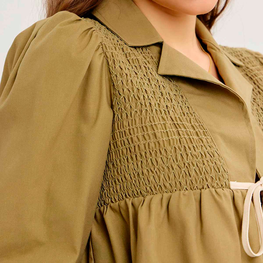 Blusa Olivo con Detalle de Lazo