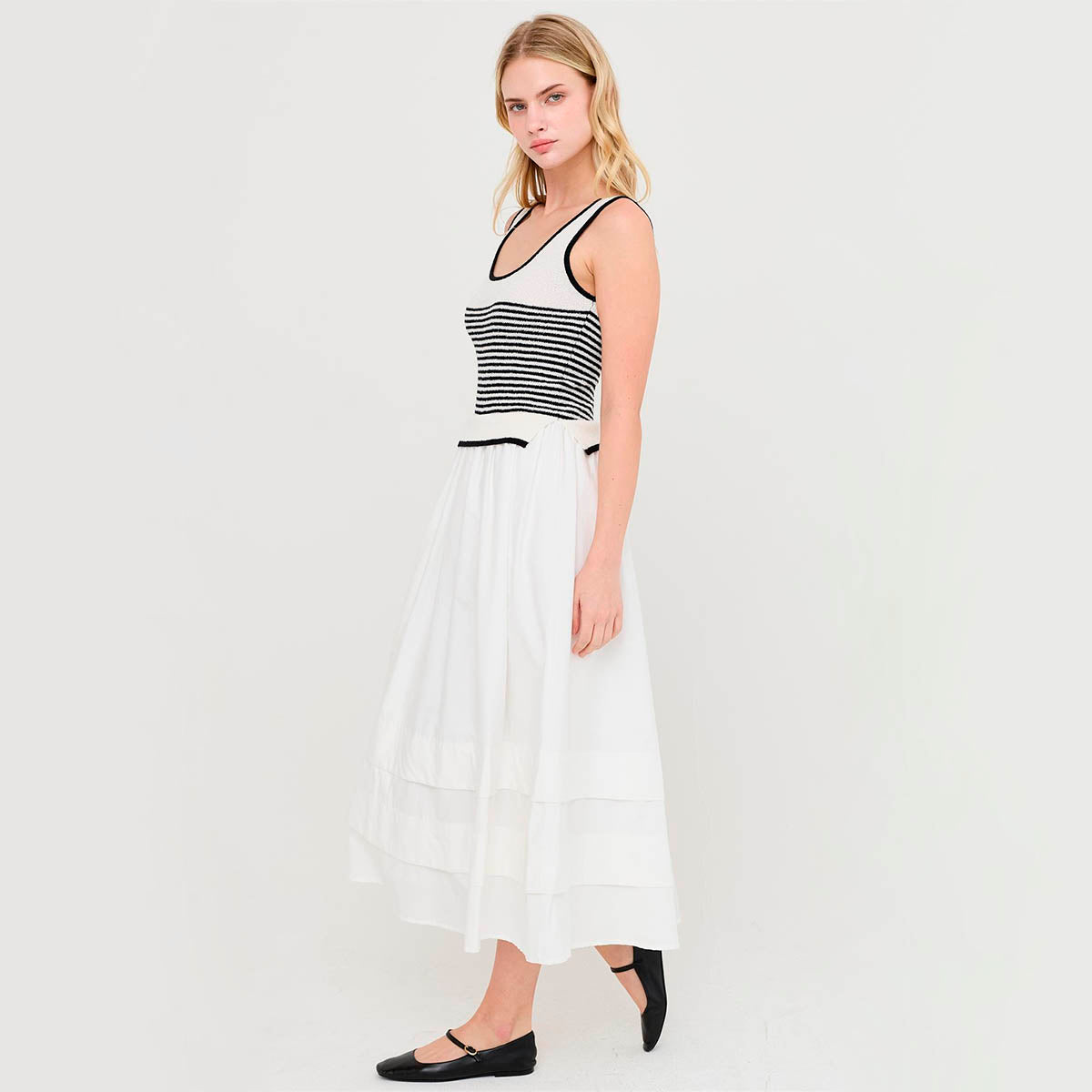 Vestido Blanco de Rayas