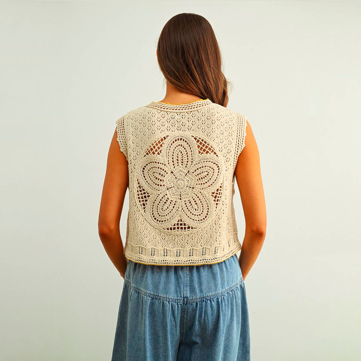 Blusa Beige con Detalles