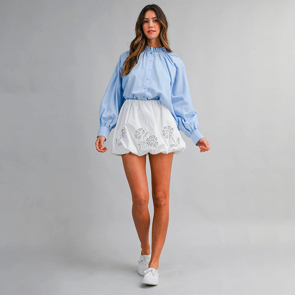 Blusa Azul Detalle en Cuello