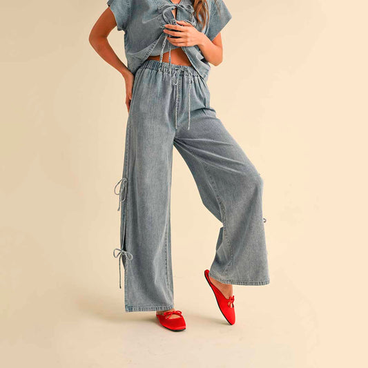 Pantalon Azul con Cordones Laterales