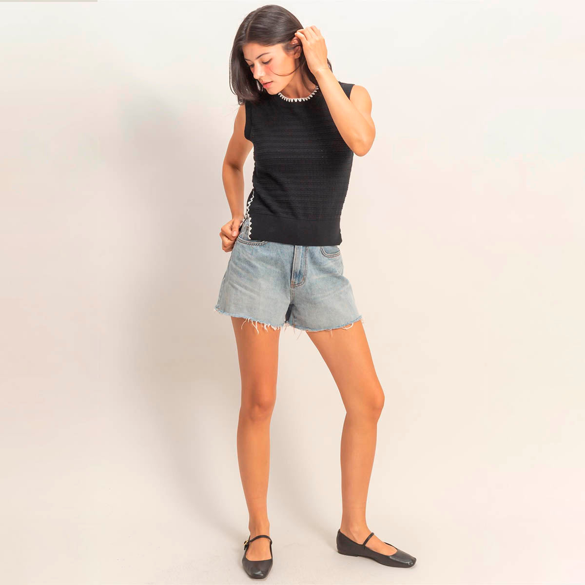 Blusa Negra con Decoracion