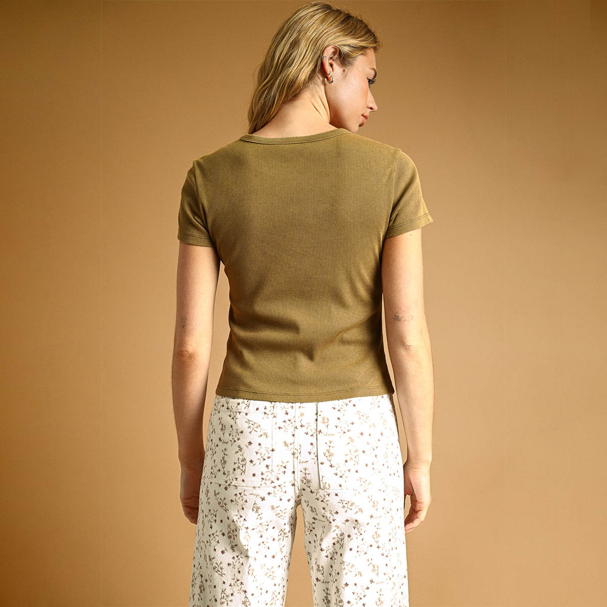 Blusa Olivo Basica