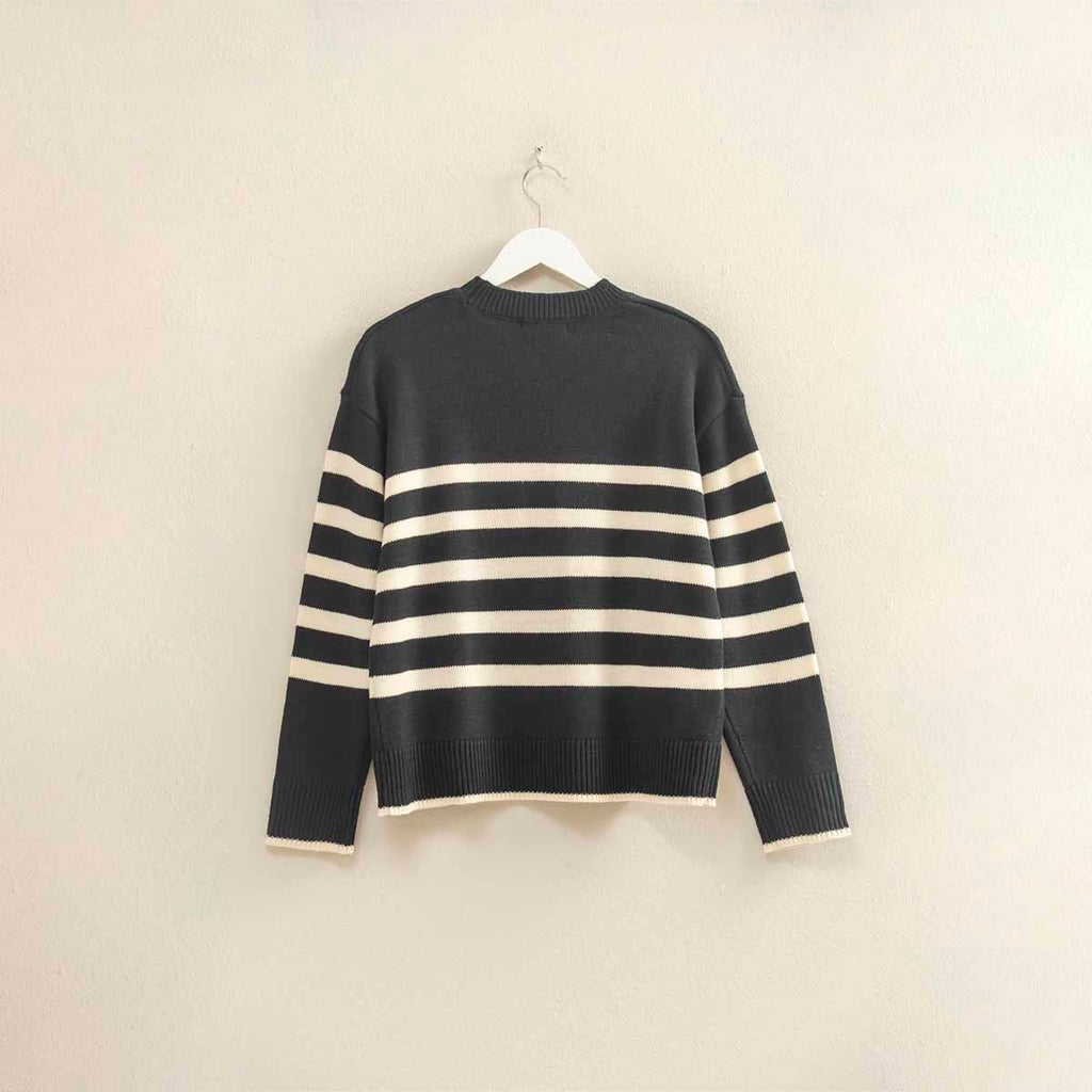 Sueter Negro de Rayas
