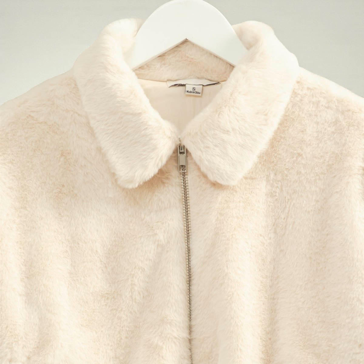 Chamarra Hueso de Peluche