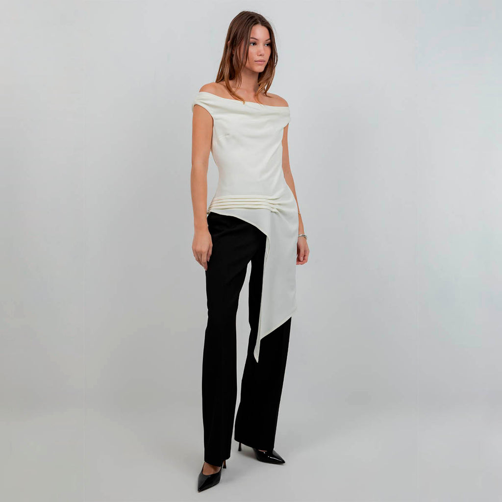 Blusa Blanca Asimetrica