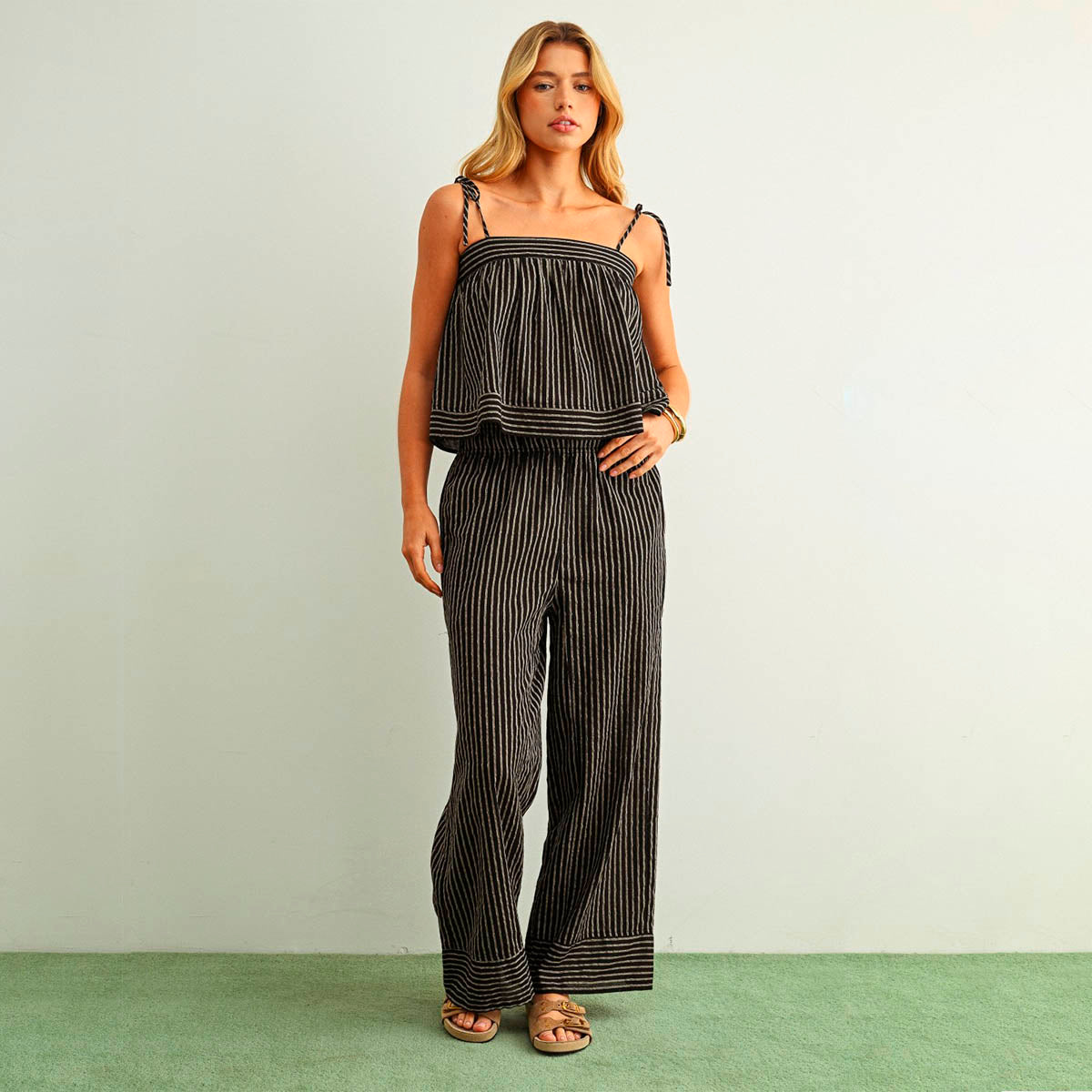 Set Negro de Rayas