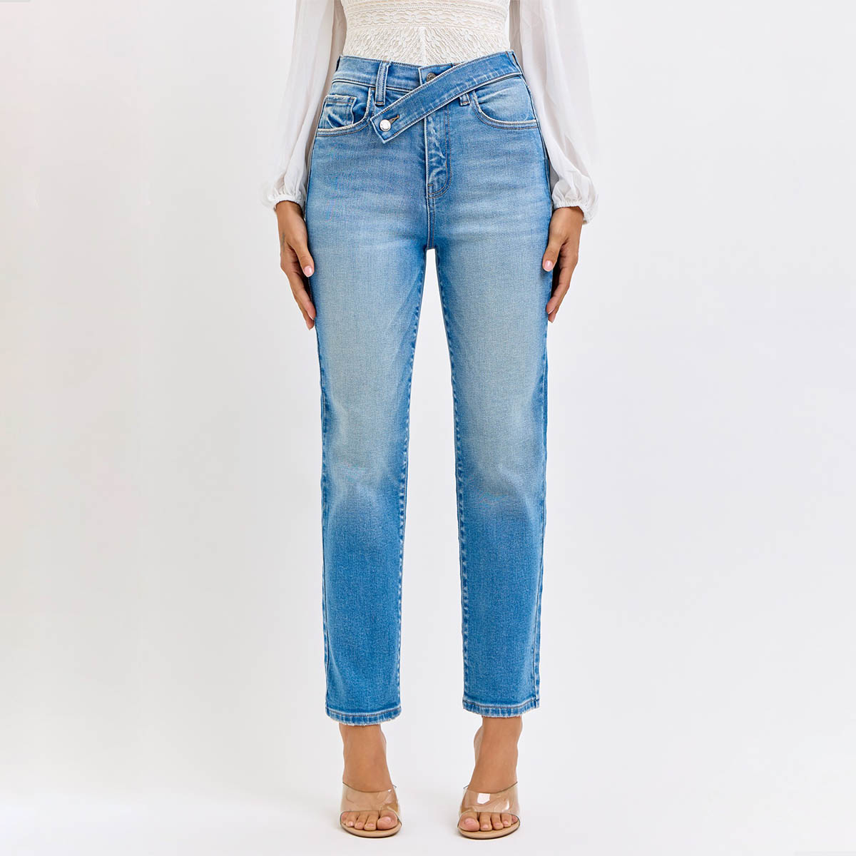 Jeans Azul Corte Asimetrico