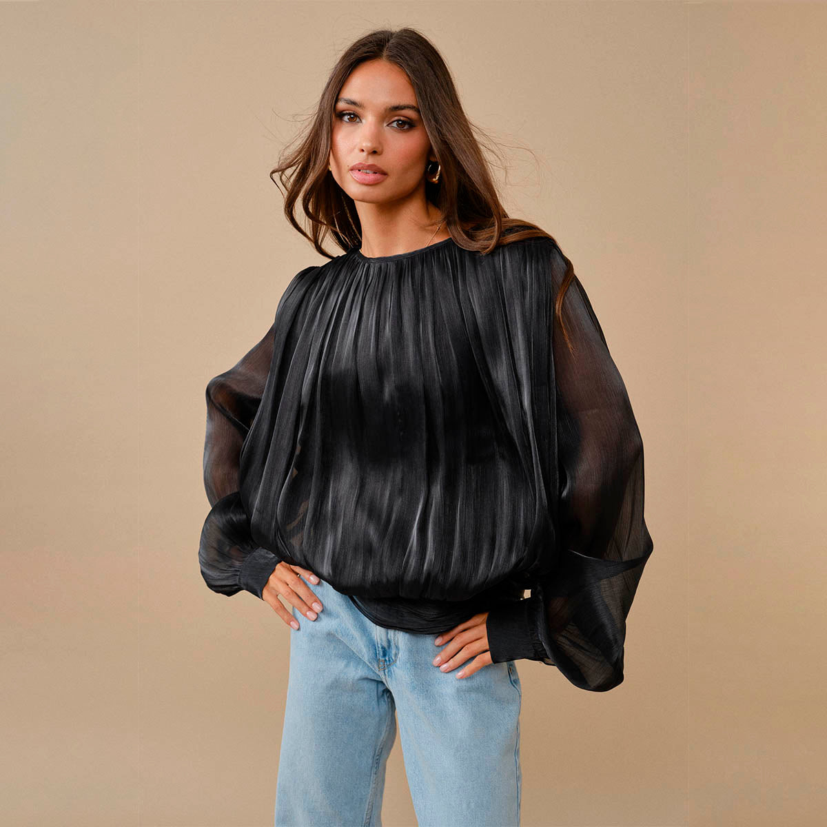 Blusa Negra Bombacha