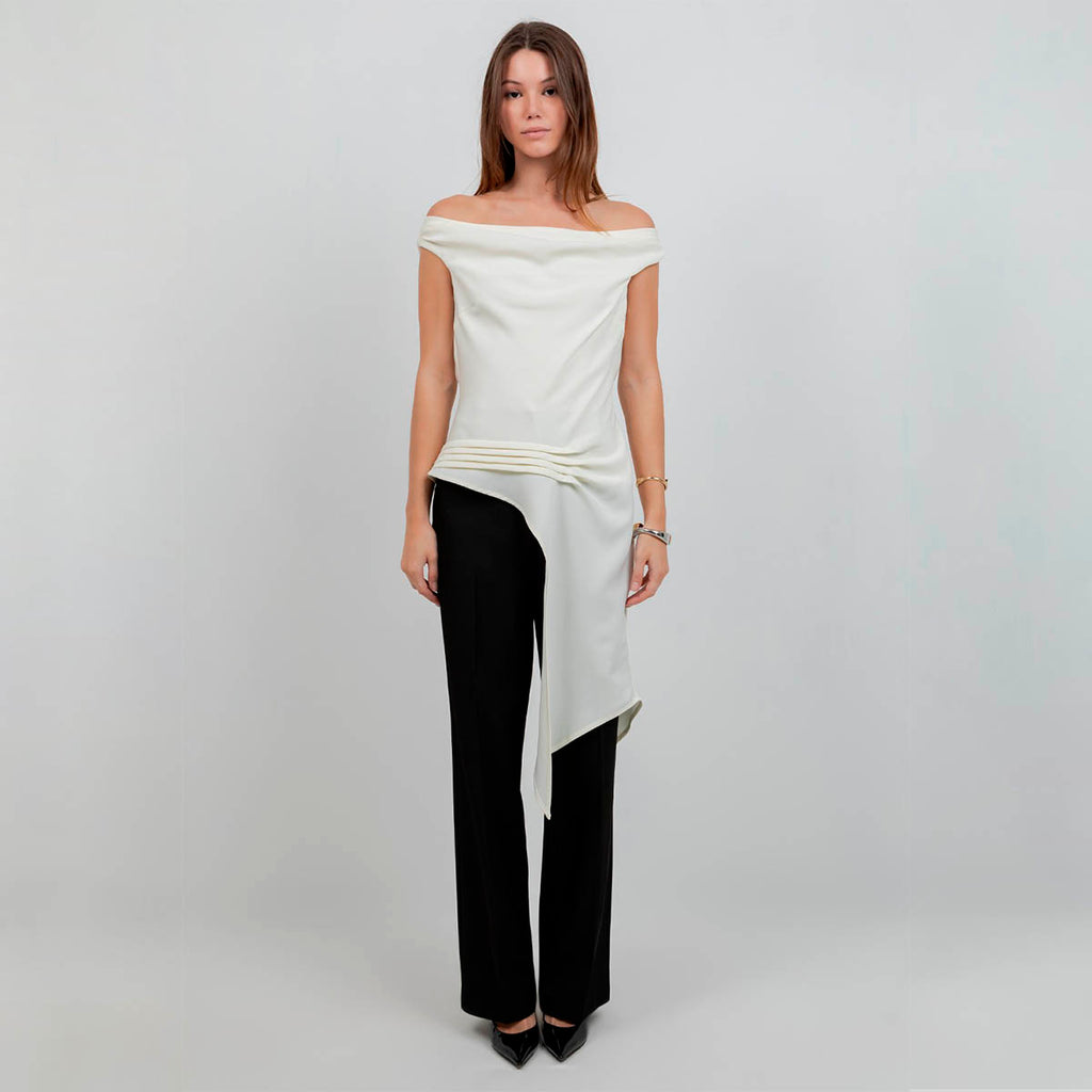 Blusa Blanca Asimetrica