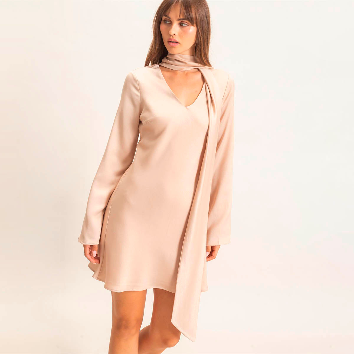 Vestido Beige Satin