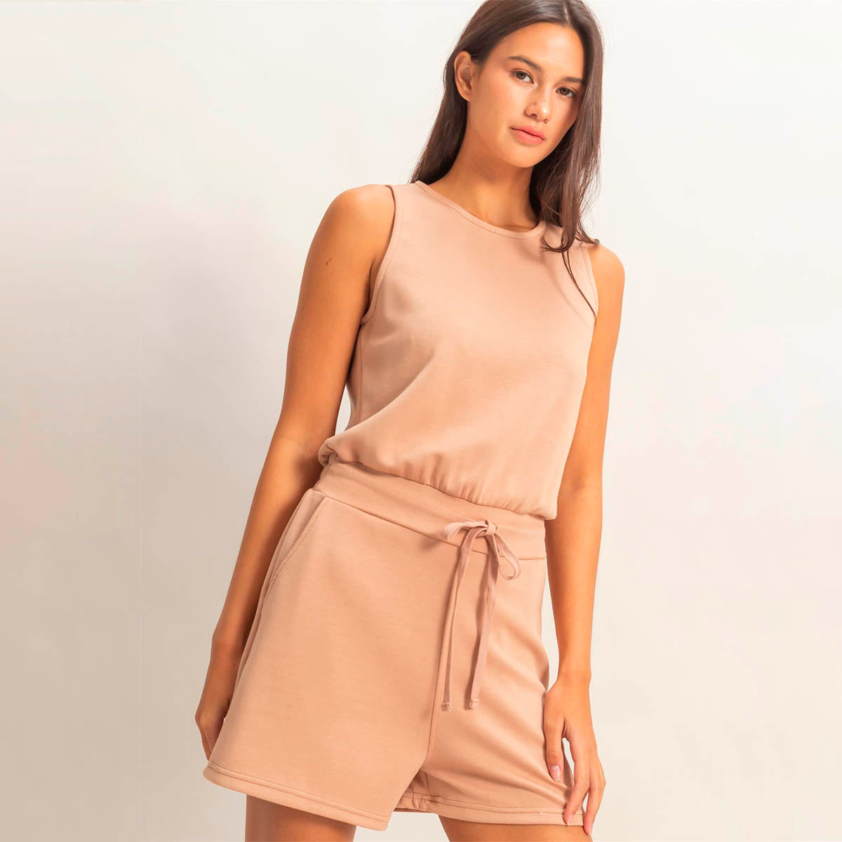 Mono Taupe