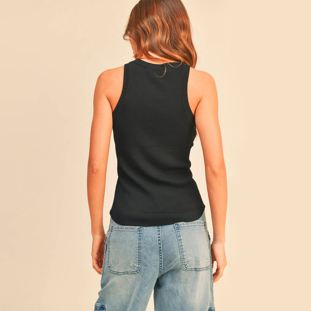 Blusa Negra de Tirantes
