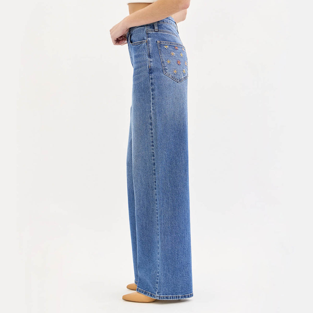 Jeans Azul con Detalle