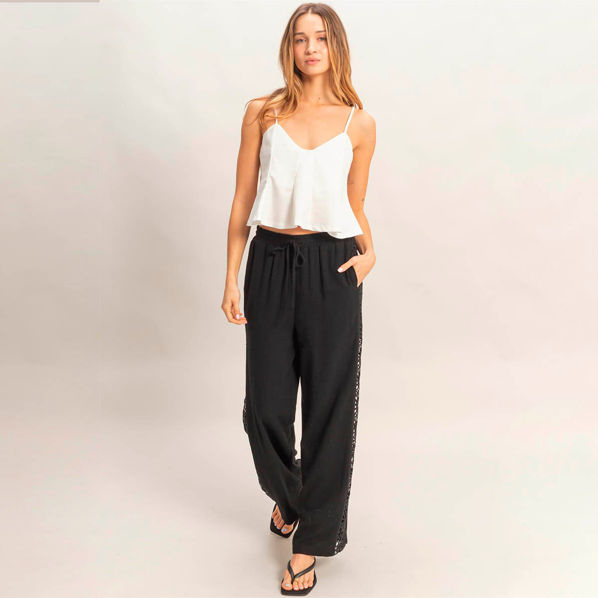 Set Negro con Detalle