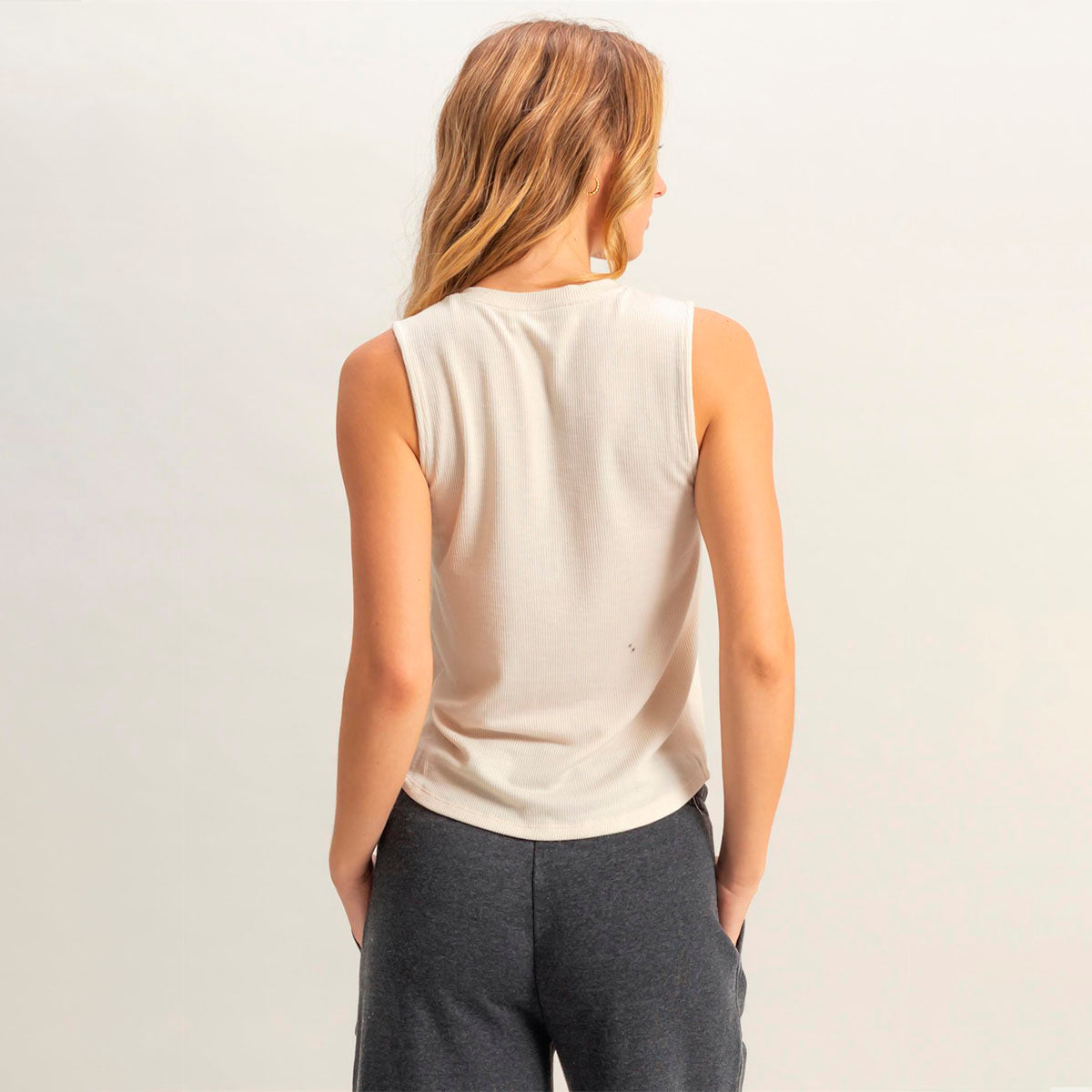 Blusa Hueso Basica