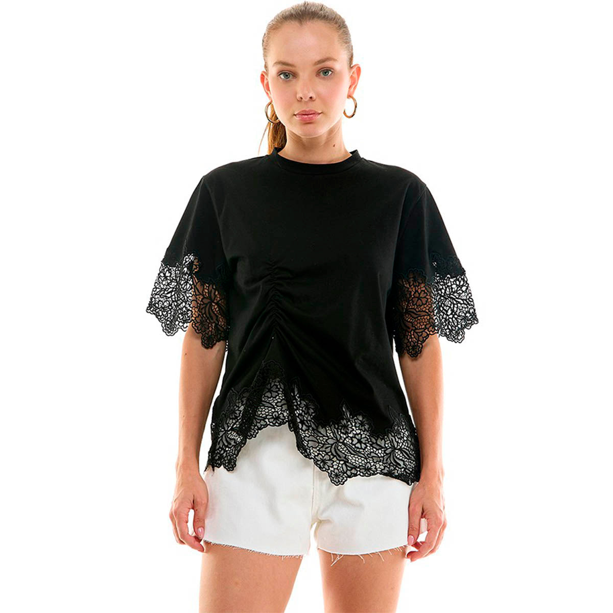 Blusa Nega con Bordado