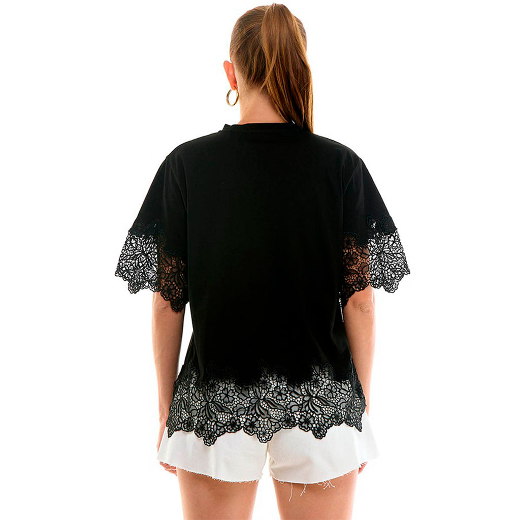 Blusa Nega con Bordado