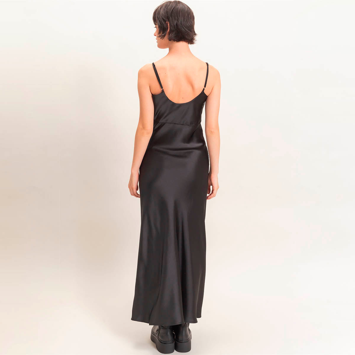 Vestido Negro Satin