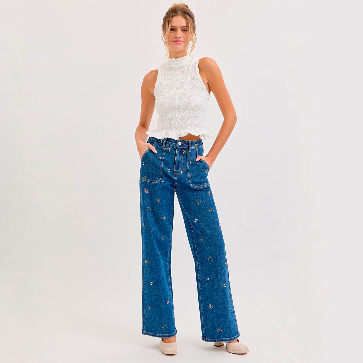 Jeans Azul con Detalles