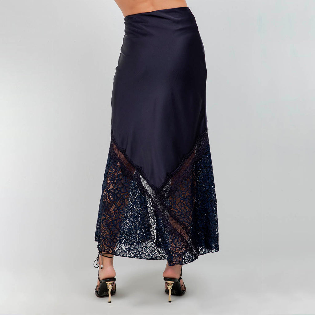 Falda Azul con Encaje