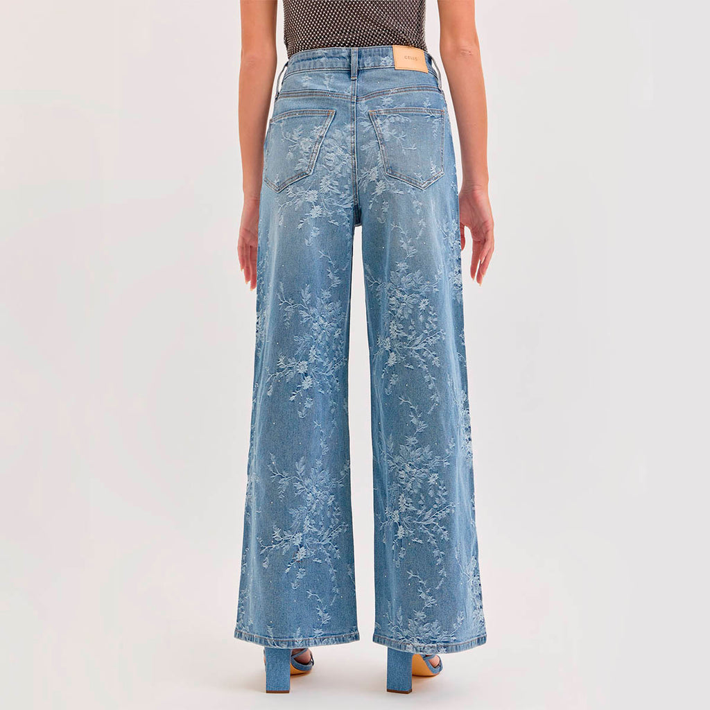 Jeans Azul con Bordado